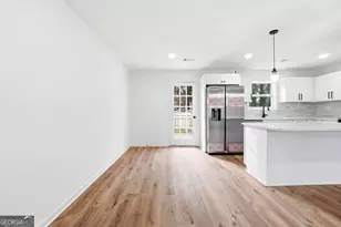 1429 Ridgewood Pl, Lawrenceville, GA 30043 - Photo 7