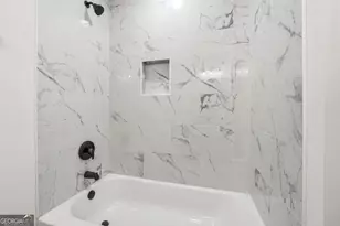 1429 Ridgewood Pl, Lawrenceville, GA 30043 - Photo 21