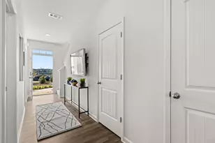 5995 Skylar Dr, Atlanta, GA 30336 - Photo 3