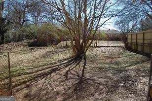 581 Maran Ln, Mableton, GA 30126 - Photo 13