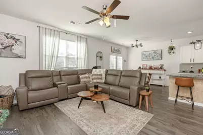 219 Barnyard Way, Perry, GA 31069 - Photo 11