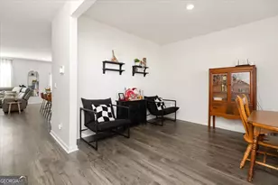 219 Barnyard Wy, Perry, GA 31069 - Photo 7