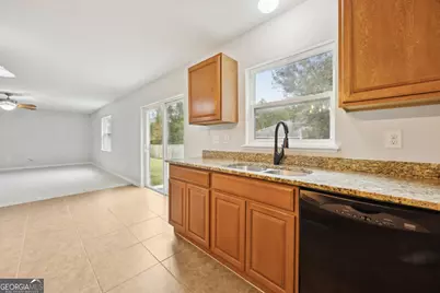 130 Pine Bluff Terrace, Kingsland, GA 31548 - Photo 15