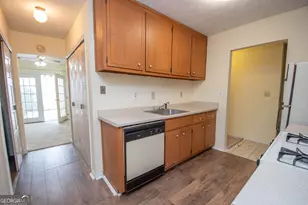 4338 Idlewood Ln, Tucker, GA 30084 - Photo 17