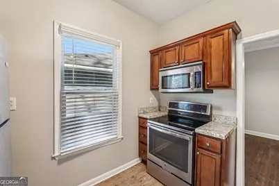 1450 Saint Francis Avenue, East Point, GA 30344 - Photo 15