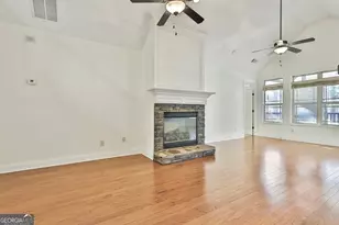 160 Greenview Dr, Newnan, GA 30265 - Photo 13