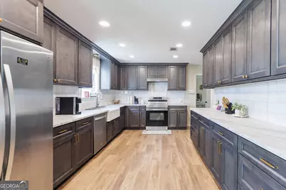 3759 Creekwood Drive, Valdosta, GA 31602 - Photo 9