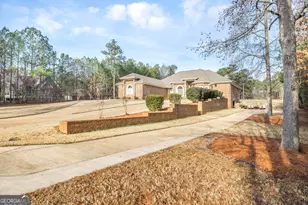 304 Deer Creek Dr, Forsyth, GA 31029 - Photo 5