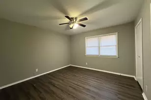 1576 Carolyn Dr, Stone Mountain, GA 30087 - Photo 11