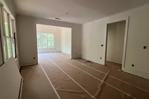 607 Forest Pointe Dr, Forsyth, GA 31029 - Photo 7