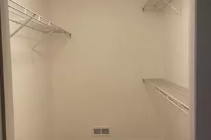 190 Oakwood Cir, Stockbridge, GA 30281 - Photo 9