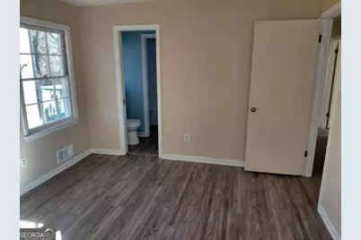 545 Oak Valley Drive, Riverdale, GA 30274 - Photo 11