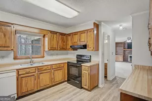 201 Chesterfield Rd, Bogart, GA 30622 - Photo 17