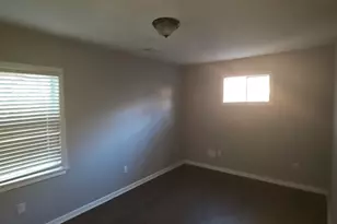 1032 Valley View Rd SE, Atlanta, GA 30315 - Photo 13