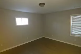 1032 Valley View Rd SE, Atlanta, GA 30315 - Photo 11