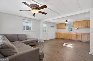 1470 Melville Brown Rd, Williamson, GA 30292 - Photo 5