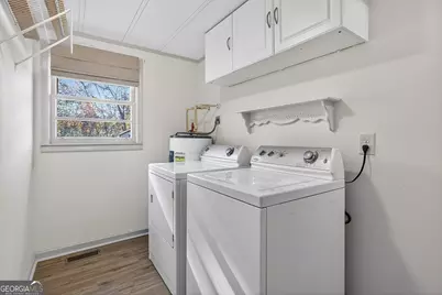 1470 Melville Brown Road, Williamson, GA 30292 - Photo 13