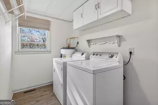 1470 Melville Brown Rd, Williamson, GA 30292 - Photo 13