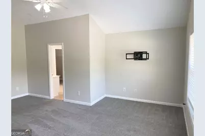 646 Lakes Circle, Lithonia, GA 30058 - Photo 19