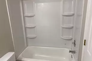 646 Lakes Cir, Lithonia, GA 30058 - Photo 31