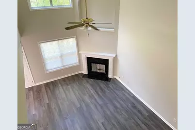 646 Lakes Circle, Lithonia, GA 30058 - Photo 17