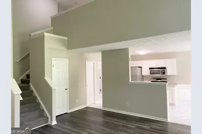 646 Lakes Circle, Lithonia, GA 30058 - Photo 15