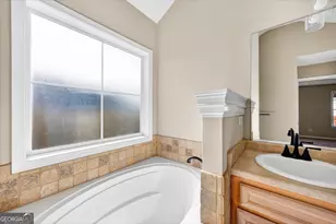 402 Latham Drive, Warner Robins, GA 31088 - Photo 21