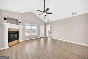 402 Latham Drive, Warner Robins, GA 31088 - Photo 17