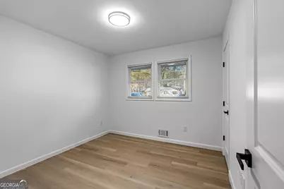 2592 Lois Lane SE, Atlanta, GA 30315 - Photo 23