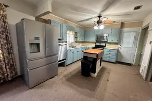 106 Pinehurst Dr, Blackshear, GA 31516 - Photo 3