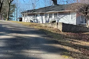 6937 W Currahee St, Toccoa, GA 30577 - Photo 3