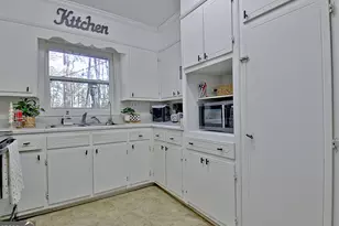 179 Lakewood Dr, Newnan, GA 30263 - Photo 17