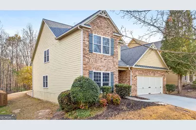 7840 Keepsake Lane, Flowery Branch, GA 30542 - Photo 5