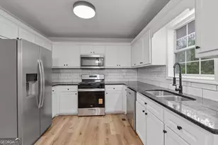 415 Old Jones Rd, Whitesburg, GA 30185 - Photo 11