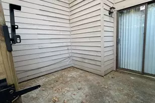 6349 Holcomb Way, Peachtree Corners, GA 30092 - Photo 27