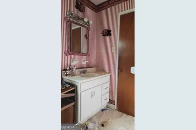 1743 Hillview Avenue, Jonesboro, GA 30236 - Photo 25