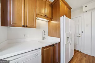 2814 Peachtree Rd NW, Atlanta, GA 30305 - Photo 7