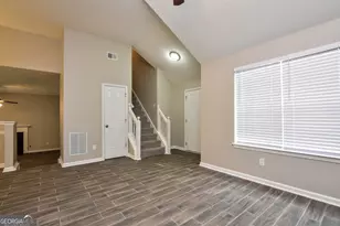 2531 Willenhall Way, Lithonia, GA 30058 - Photo 7