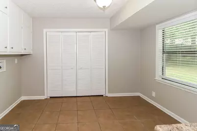 3470 Valley Oaks Road, Lithonia, GA 30038 - Photo 13