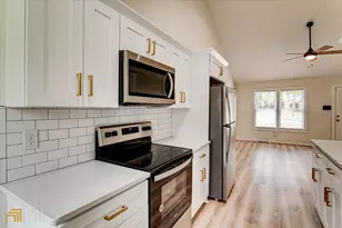 196 Amy St, McDonough, GA 30253 - Photo 9