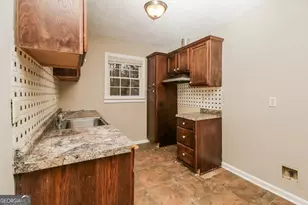 4636 Hamlet Walk SE, Conyers, GA 30094 - Photo 9