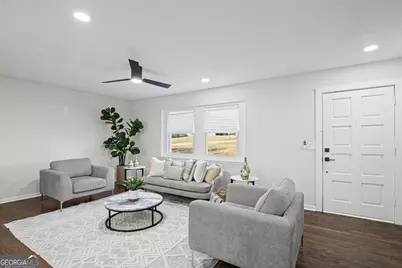 925 Majesty Lane, Morrow, GA 30260 - Photo 3