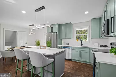 925 Majesty Lane, Morrow, GA 30260 - Photo 9