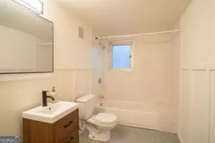 15 Burbank Dr, Atlanta, GA 30314 - Photo 11