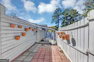 1410 N Druid Hills Rd NE, Brookhaven, GA 30319 - Photo 21