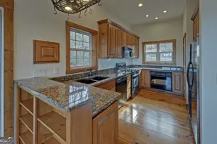 990 Hickory Nut Mountain, Tallulah Falls, GA 30573 - Photo 17