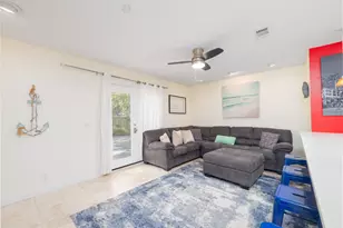 900 Mallery St, Saint Simons, GA 31522 - Photo 7