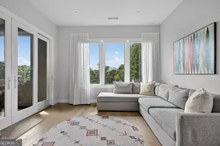 4012 Hazel Nut Ln, Atlanta, GA 30342 - Photo 23