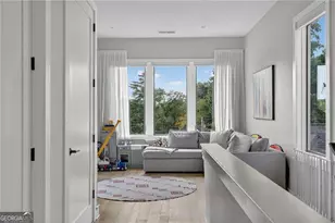 4012 Hazel Nut Ln, Atlanta, GA 30342 - Photo 23