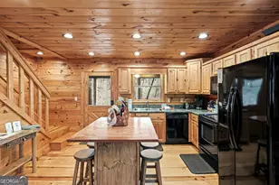 850 Mountain Lake Cir, Blue Ridge, GA 30513 - Photo 7